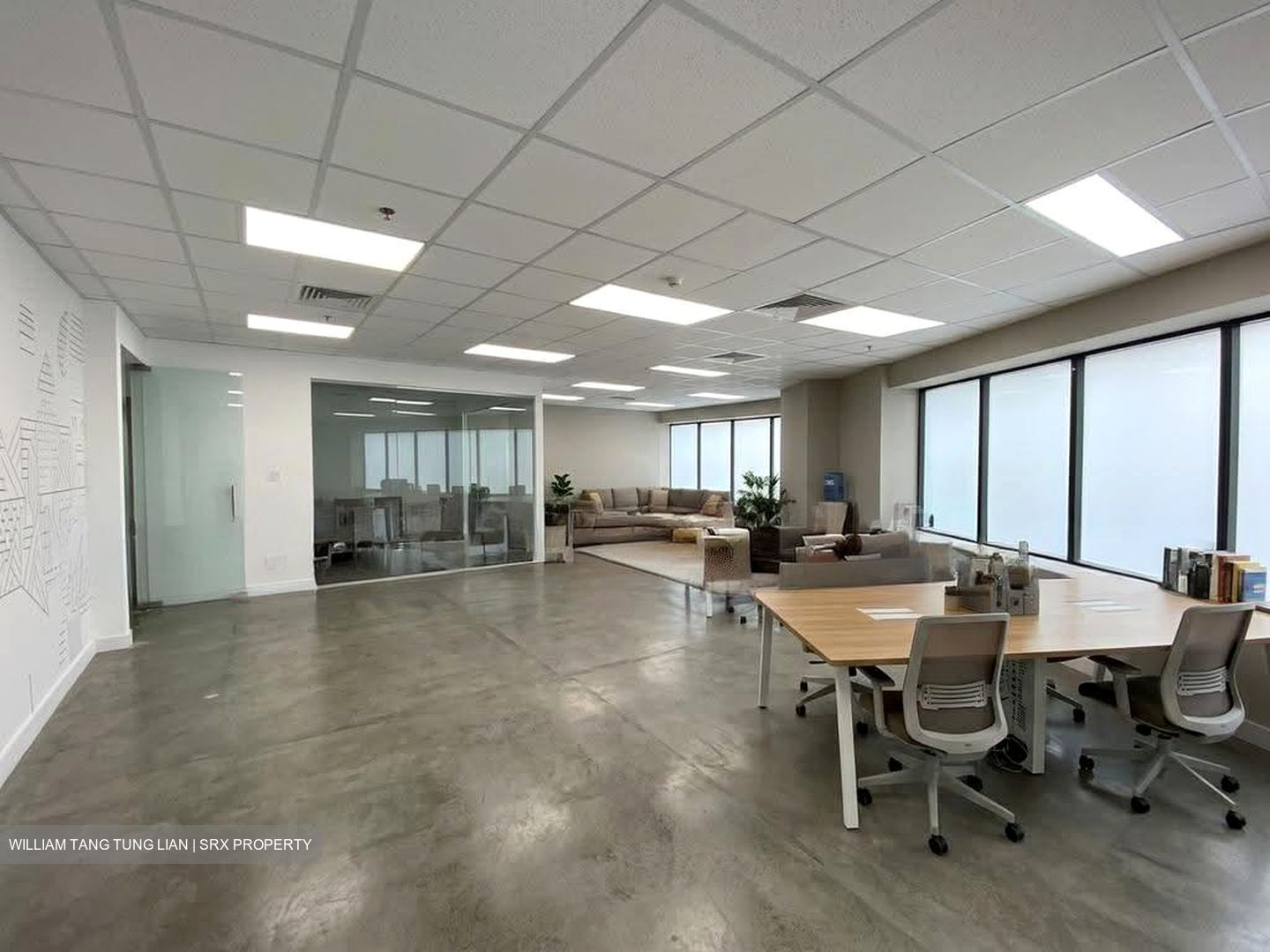 Tong Building (D9), Office #632360081